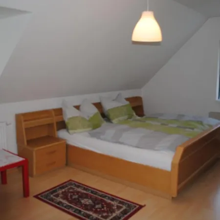 Im Drahtzughaus, Dachgeschoss *