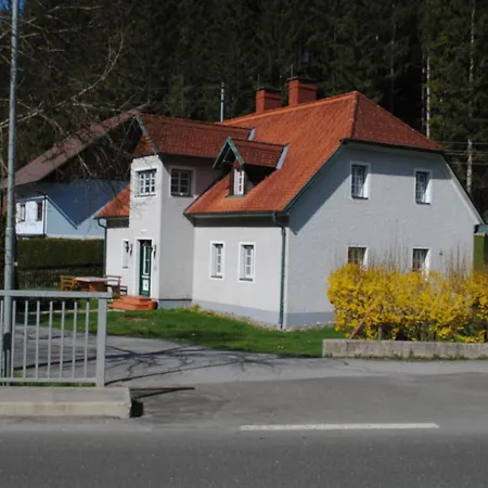 Appartement Im Drahtzughaus, Dachgeschoss